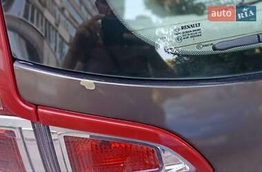 Минивэн Renault Scenic 2011 в 