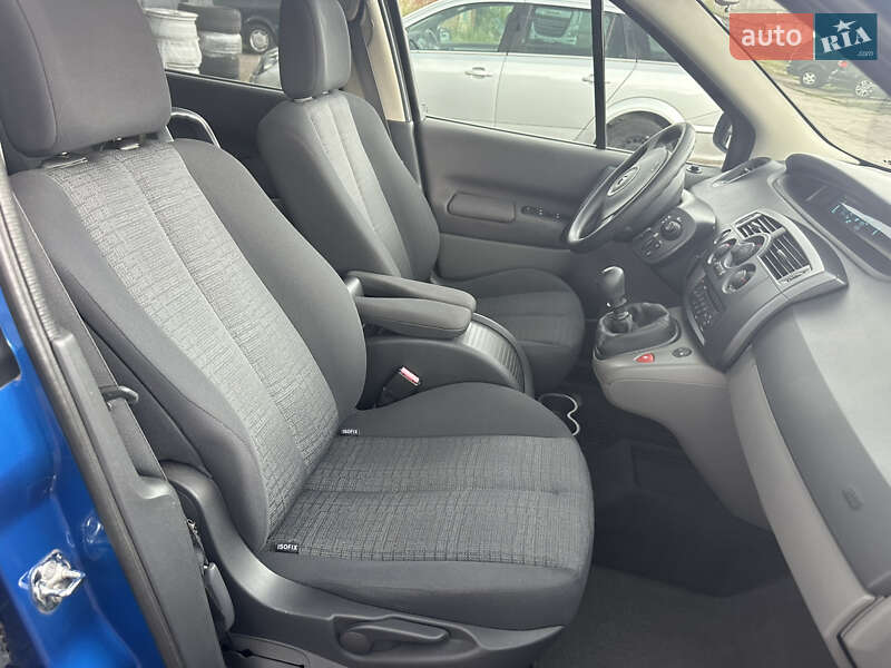 Минивэн Renault Scenic 2007 в Нежине