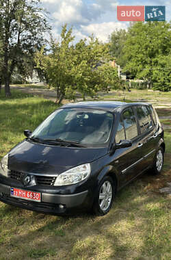 Минивэн Renault Scenic 2005 в Турийске