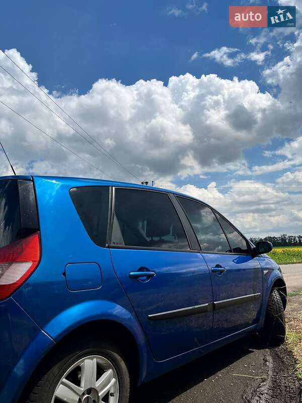 Мінівен Renault Scenic 2005 в Долинській