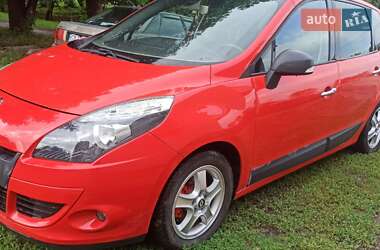 Мінівен Renault Scenic 2010 в Прилуках
