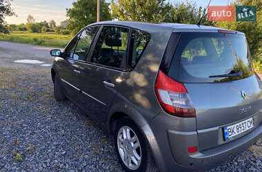 Минивэн Renault Scenic 2005 в 