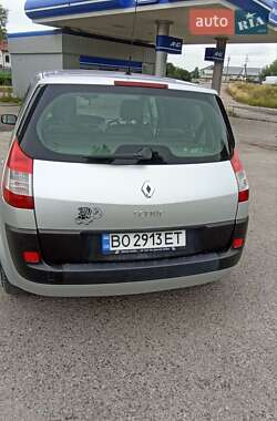Минивэн Renault Scenic 2005 в 