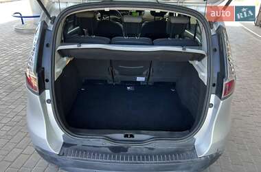 Минивэн Renault Scenic 2014 в 