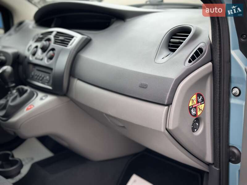 Минивэн Renault Scenic 2007 в Сумах