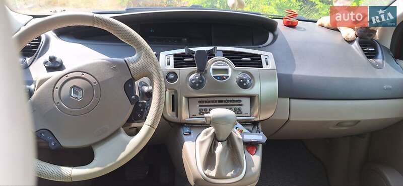 Минивэн Renault Scenic 2004 в Житомире