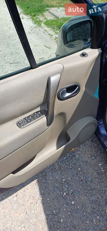 Минивэн Renault Scenic 2006 в Подволочиске
