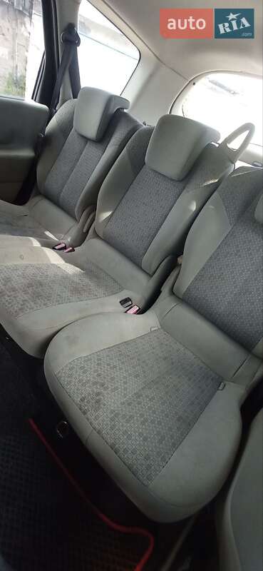 Минивэн Renault Scenic 2008 в Коростене