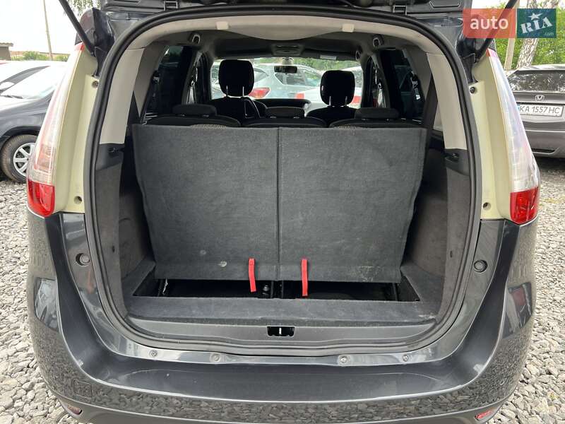 Минивэн Renault Scenic 2010 в Смеле