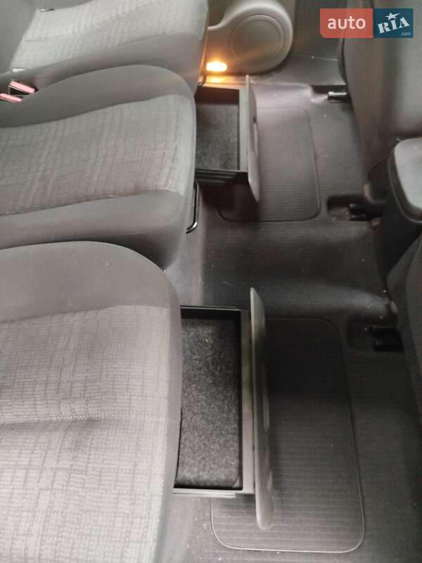 Мінівен Renault Scenic 2007 в Коломиї