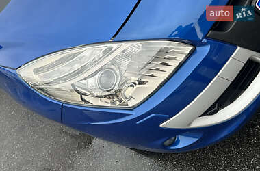 Минивэн Renault Scenic 2010 в 