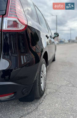 Мінівен Renault Scenic 2010 в 