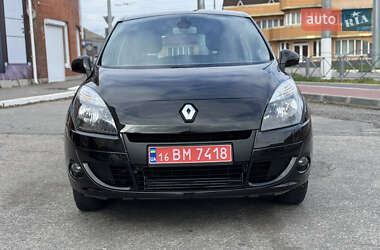 Мінівен Renault Scenic 2010 в 