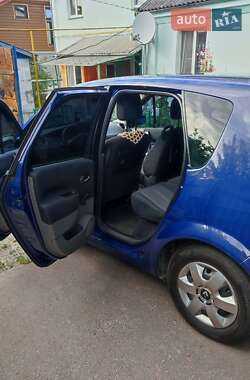 Минивэн Renault Scenic 2007 в 