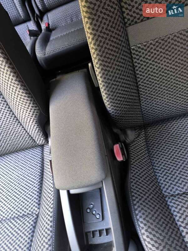 Минивэн Renault Scenic 2011 в Львове