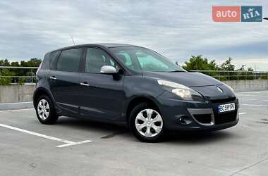 Мінівен Renault Scenic 2010 в Києві