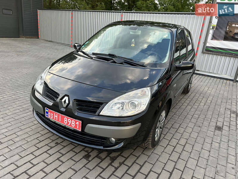 Минивэн Renault Scenic 2006 в Александрие