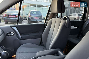 Минивэн Renault Scenic 2007 в 
