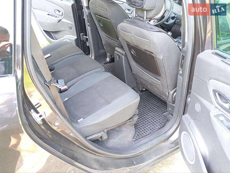 Минивэн Renault Scenic 2010 в Сторожинце фото 12 Минивэн Renault Scenic 2010 в Сторожинце