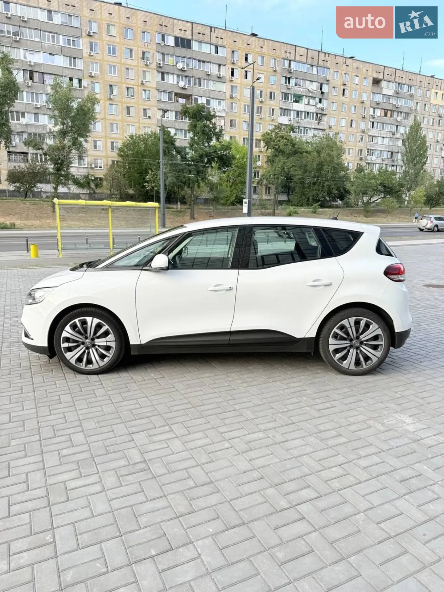 2018 Renault Scenic - мініатюра 10