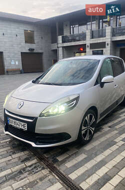 Мінівен Renault Scenic 2012 в Красилові