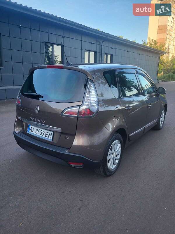 Минивэн Renault Scenic 2014 в Киеве