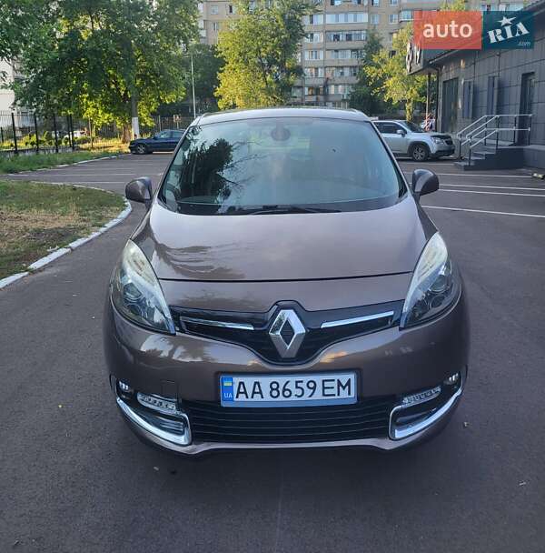 Минивэн Renault Scenic 2014 в Киеве