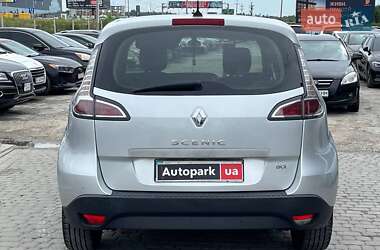Минивэн Renault Scenic 2013 в 