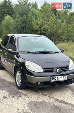 Минивэн Renault Scenic 2006 в Вараше