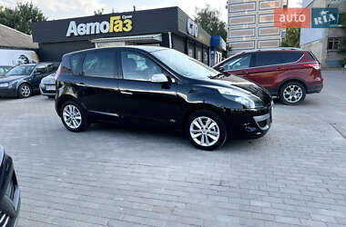 Мінівен Renault Scenic 2011 в Сумах