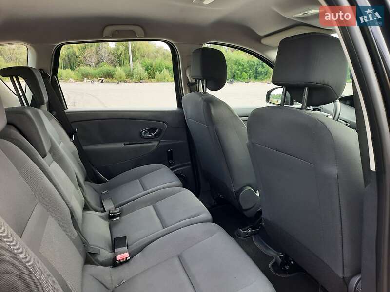 Минивэн Renault Scenic 2013 в Полтаве
