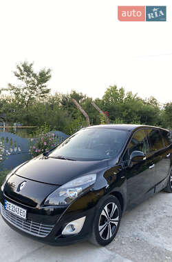 Мінівен Renault Scenic 2011 в Хотині