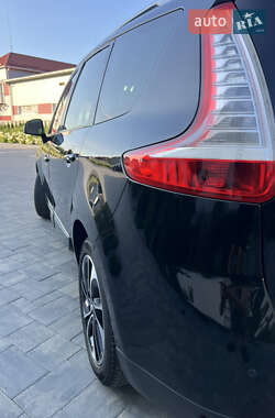 Минивэн Renault Scenic 2014 в 