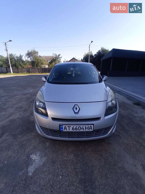 Renault Scenic 2010