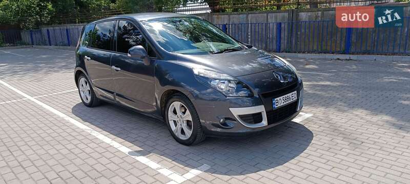 Минивэн Renault Scenic 2011 в Тернополе