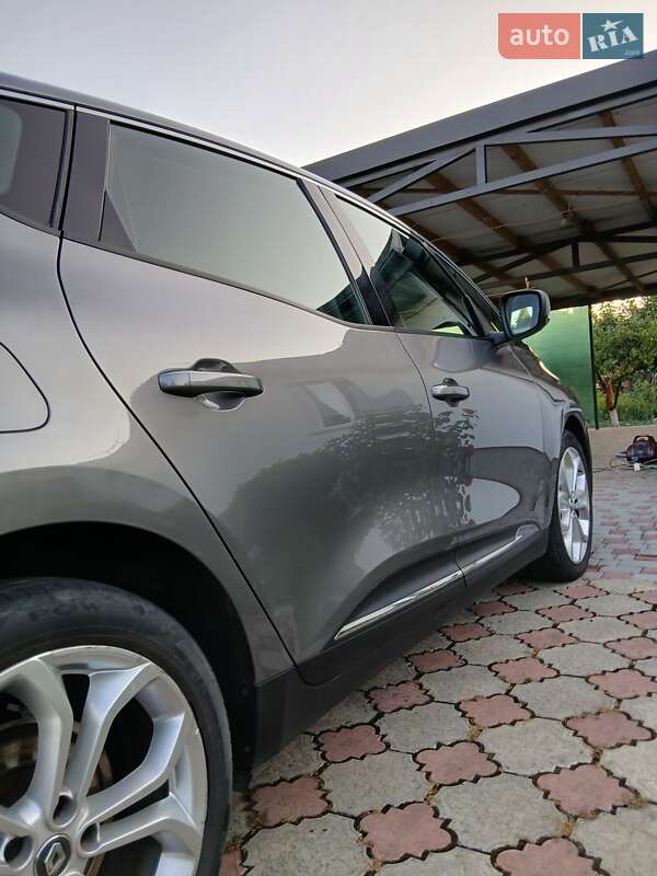 Минивэн Renault Scenic 2017 в Луцке