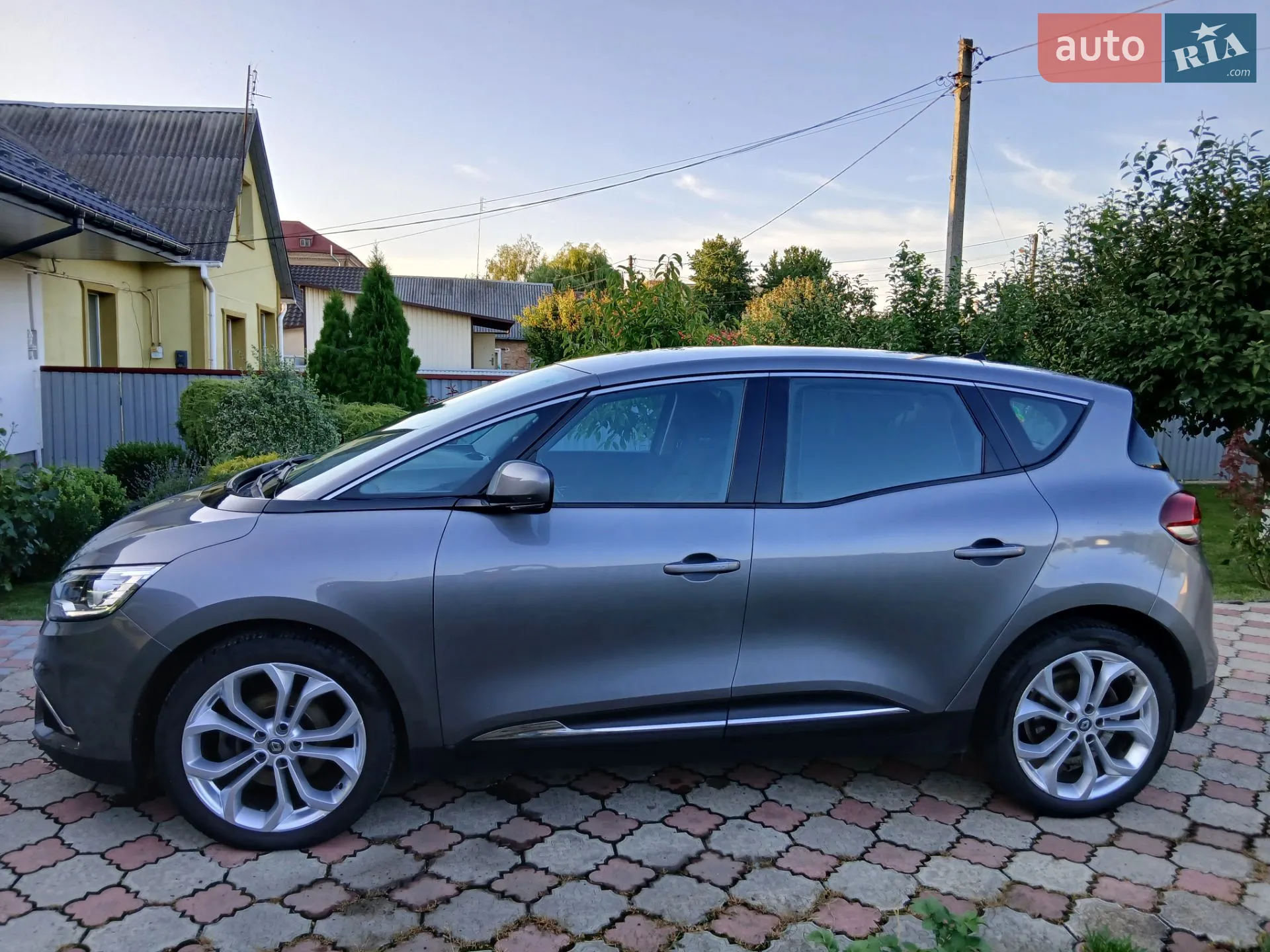 2017 Renault Scenic - мініатюра 4