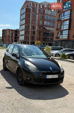 Минивэн Renault Scenic 2010 в Киеве