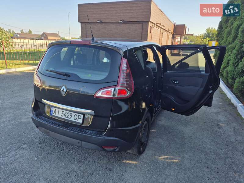 Минивэн Renault Scenic 2010 в Киеве