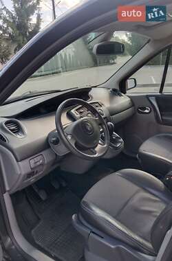 Минивэн Renault Scenic 2005 в 