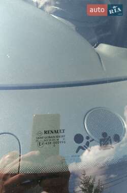 Минивэн Renault Scenic 2005 в 