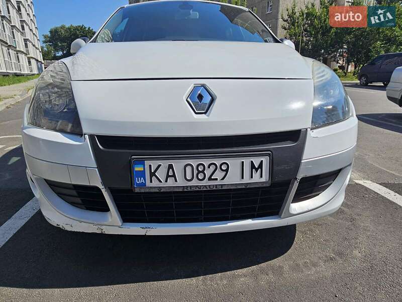 Минивэн Renault Scenic 2010 в Чернигове