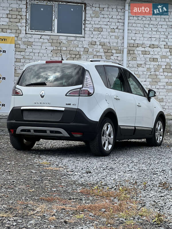 Минивэн Renault Scenic 2015 в Ровно