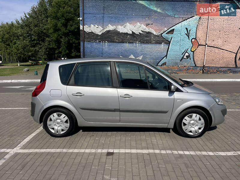Минивэн Renault Scenic 2006 в Луцке