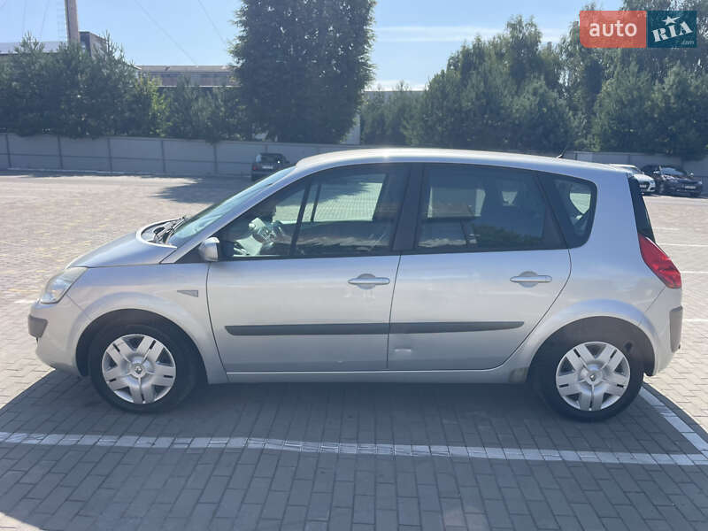 Минивэн Renault Scenic 2006 в Луцке