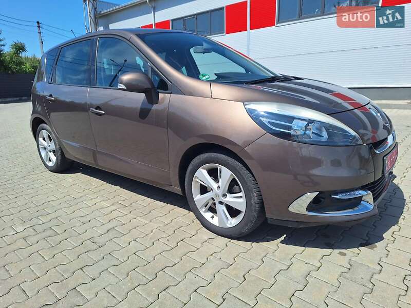 Минивэн Renault Scenic 2013 в Нововолынске