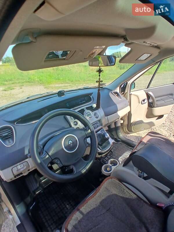 Мінівен Renault Scenic 2008 в Кіцмані фото 19 Мінівен Renault Scenic 2008 в Кіцмані