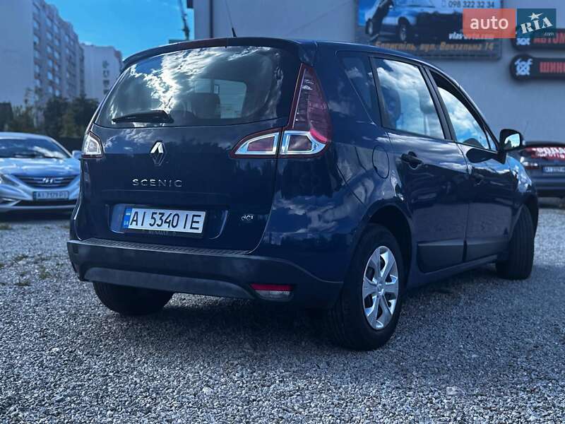 Минивэн Renault Scenic 2010 в Борисполе