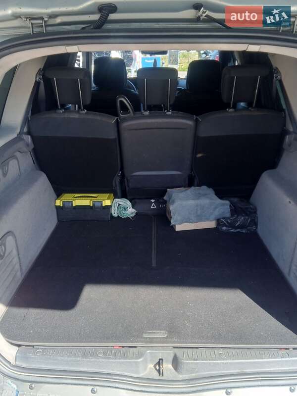 Минивэн Renault Scenic 2004 в Владимире фото 8 Минивэн Renault Scenic 2004 в Владимире