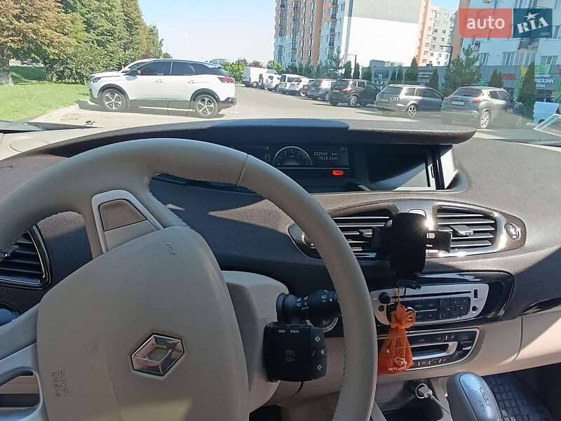 Мінівен Renault Scenic 2012 в Вінниці